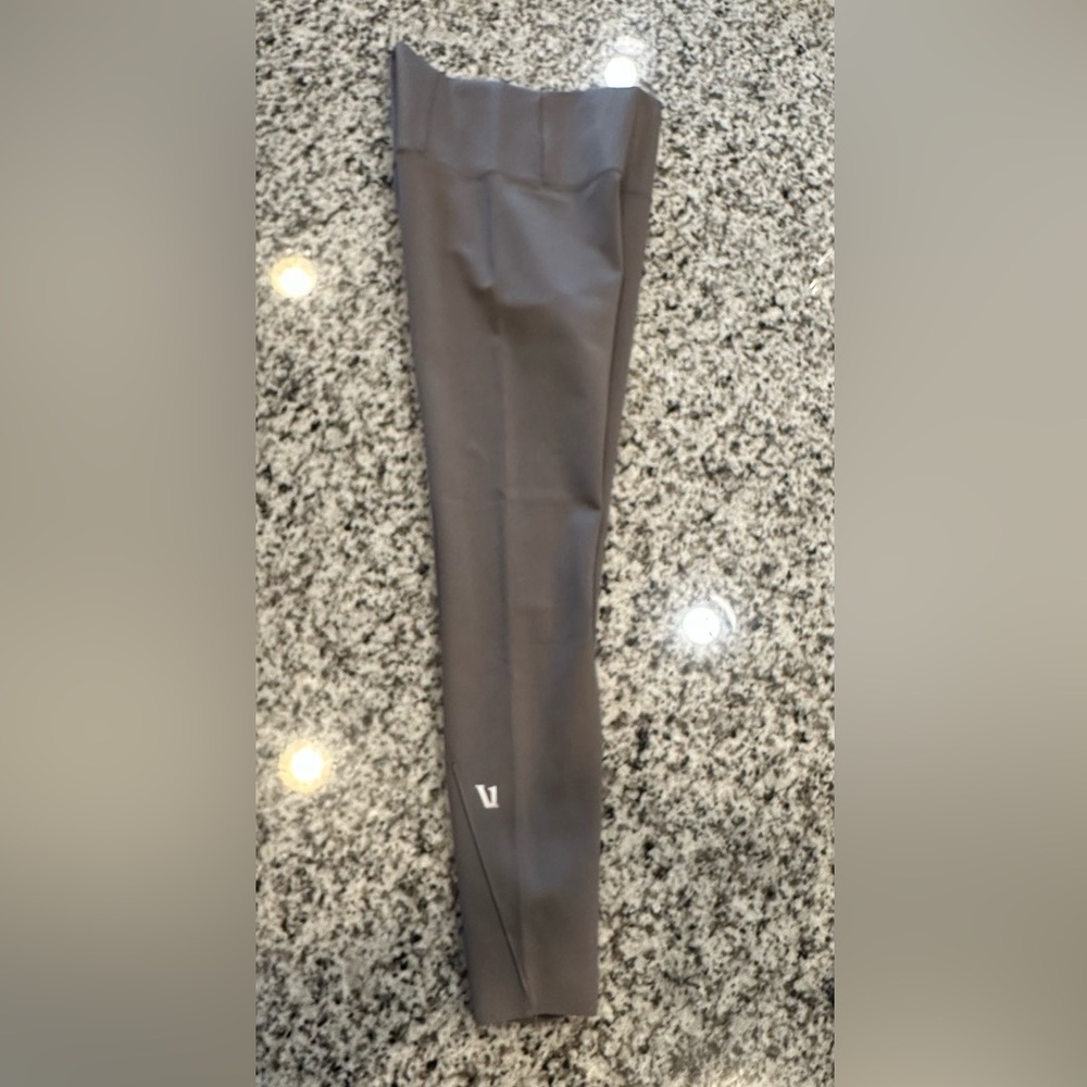 Vuori Evolve High Waisted Leggings